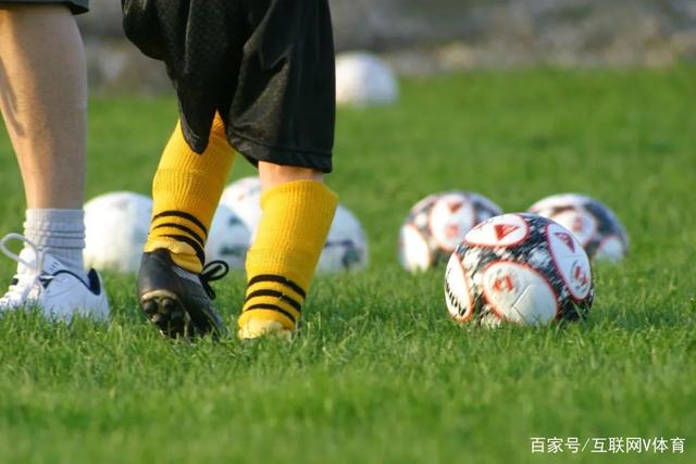 费兰谈世界杯庆祝时戴帽子：仅为乐趣，不涉政治